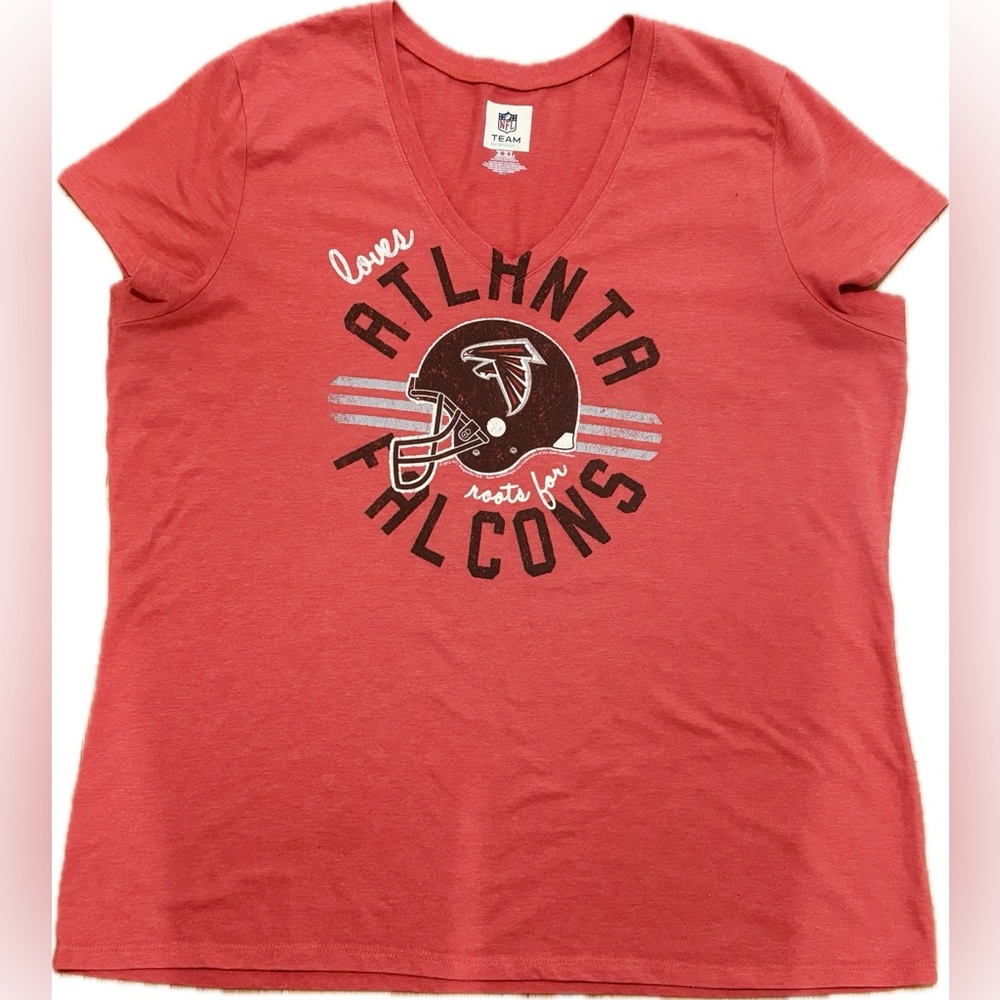 Atlanta Falcons Women’s Red Graphic Tee
